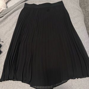 DKNY Black Pleated Midi Skirt